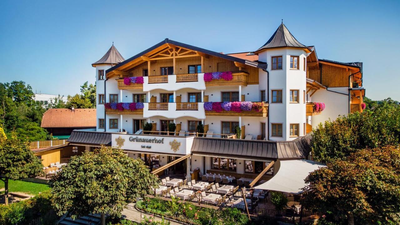 Hotel Gruenauerhof Wals-Siezenheim Exterior foto